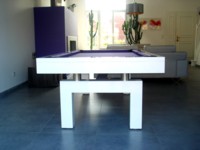 billard design: Billard blanc laque arcade moderne tapis fushia