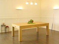 billard table: Billard table contemporain Eos pieds carres chene naturel avec plateau table. 