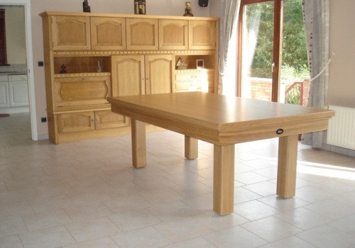 Photo et descriptif: Billard transformable en table de salle a manger en chene massif version Loft 2m10