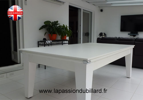 Photo et descriptif: Billard table York design.