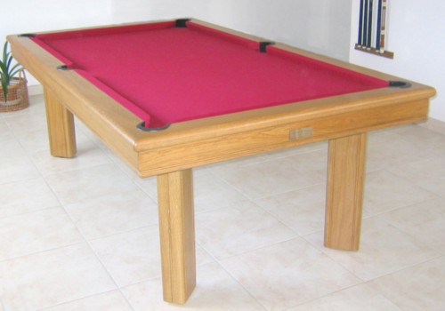 Photo et descriptif: Billard en chene Elegance tapis bordeau pool americain