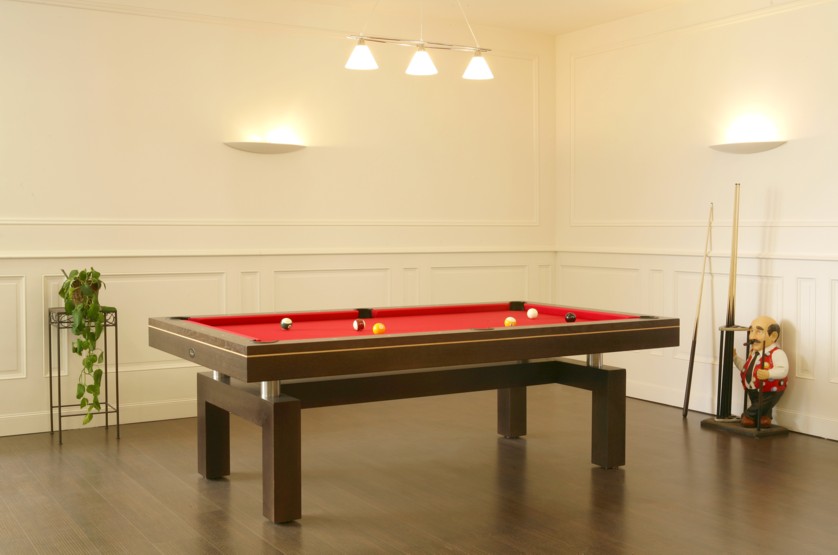 Billard Arcade contemporain pieds en arche version americaine chene teinte wenge